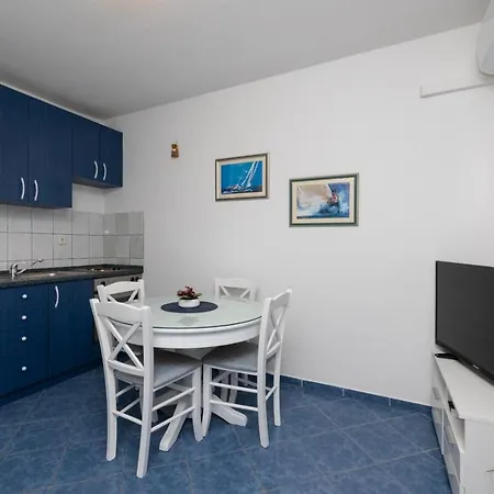 In With Sea View, Balcony, Air Conditioning, W-lan 3553-2 Lägenhet *