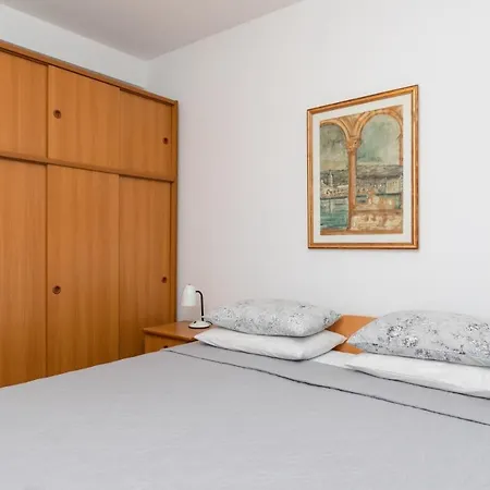 In With Sea View, Balcony, Air Conditioning, W-lan 3553-2 *