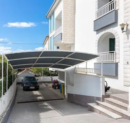 In With Sea View, Balcony, Air Conditioning, W-lan 3553-2